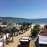 Ξενοδοχείο Largo